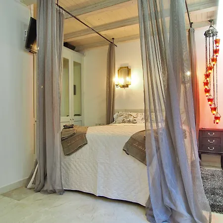 ゲストハウス La E Bella Ii