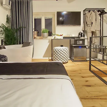 La E Bella Ii Gostinjska kuća 4*