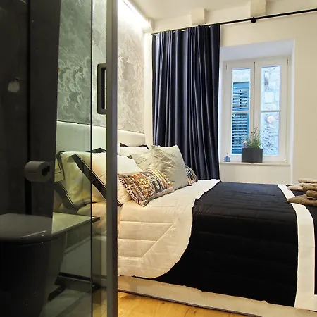 La E Bella Ii Ντουμπρόβνικ