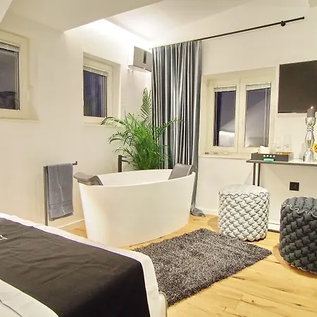 La E Bella Ii ゲストハウス