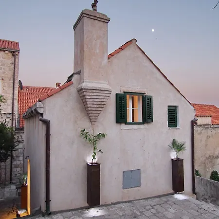 La E Bella Ii Gostinjska kuća