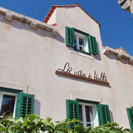 La E Bella Ii 4* ドゥブロブニク