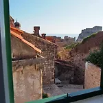 La E Bella Ii
