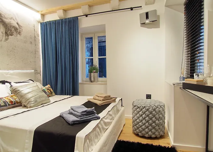 Maison d'hôtes La E Bella Ii 4*