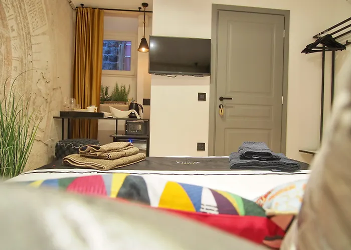 Maison d'hôtes La E Bella Ii 4*