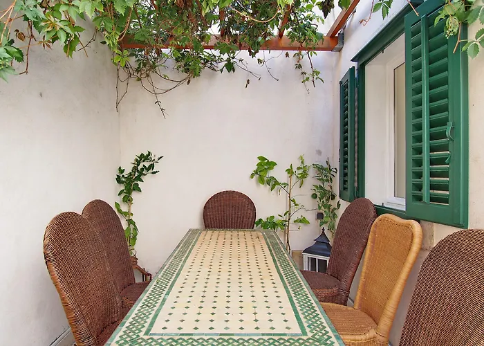 Maison d'hôtes La E Bella Ii 4*